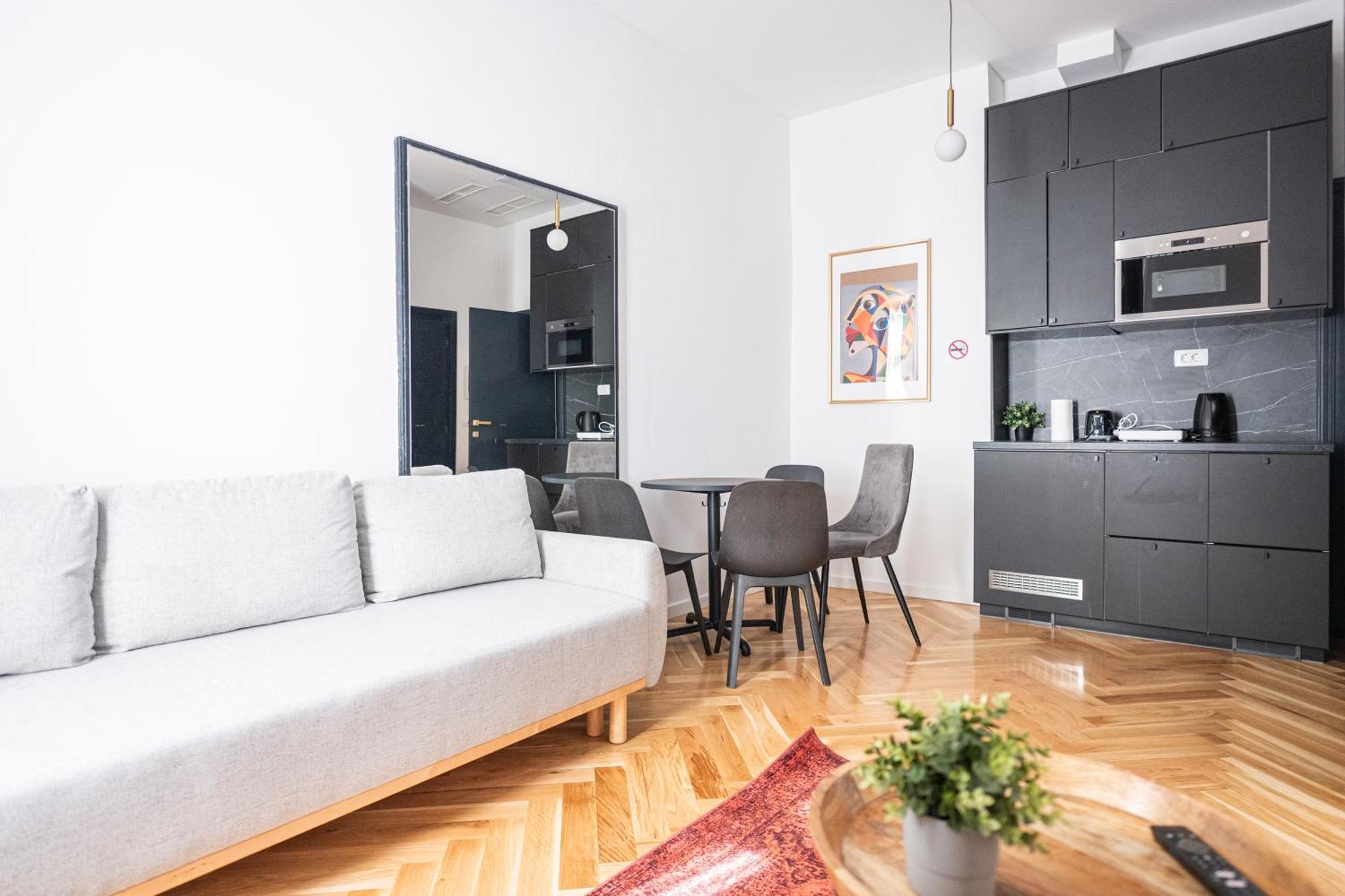 Zest And Nest Apartments In The Center Zagreb Buitenkant foto